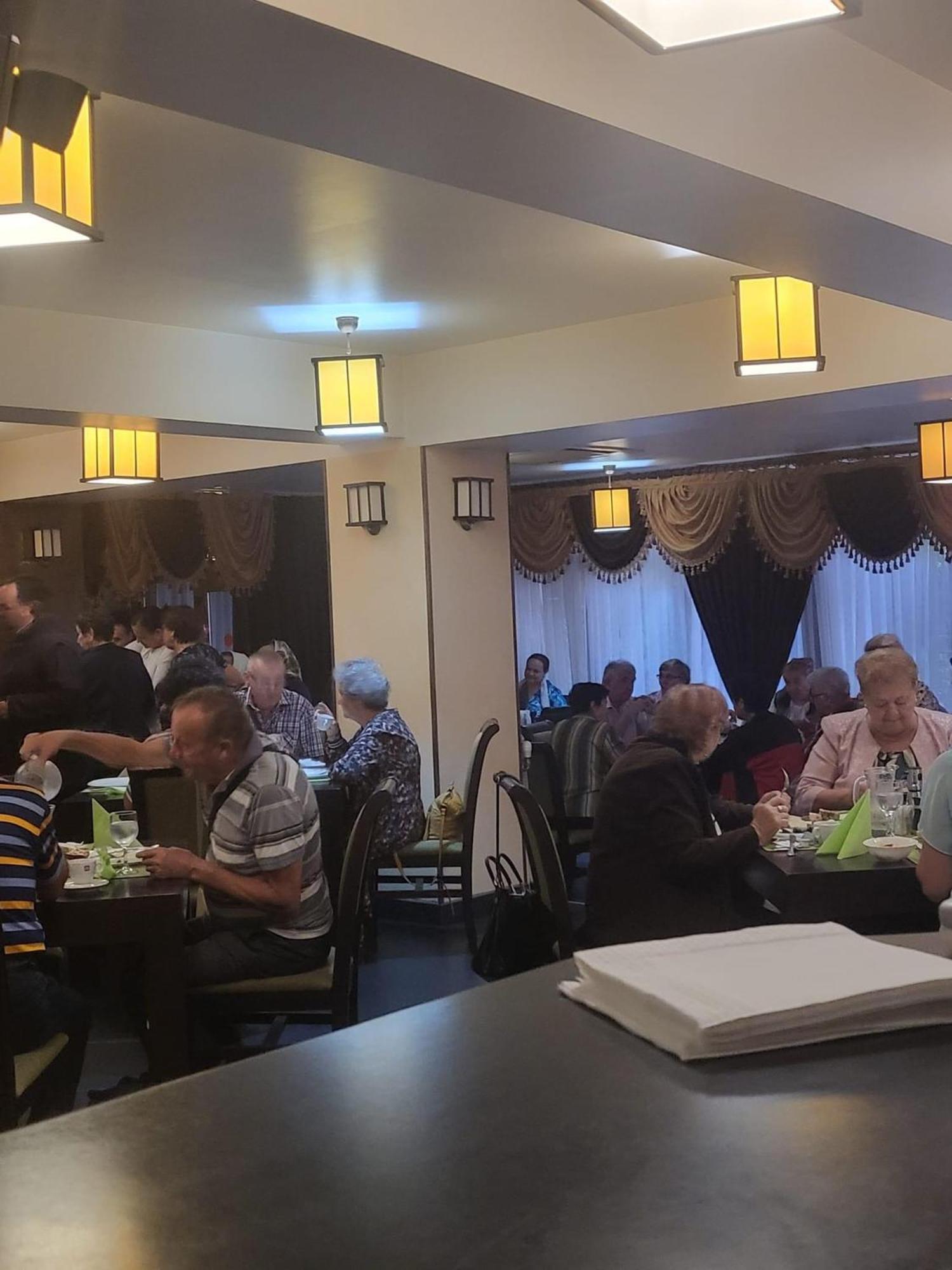 Târgu Jiu Hotel Palace מראה חיצוני תמונה