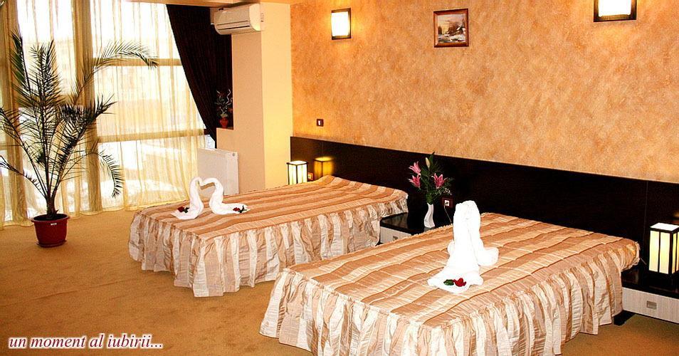 Târgu Jiu Hotel Palace חדר תמונה