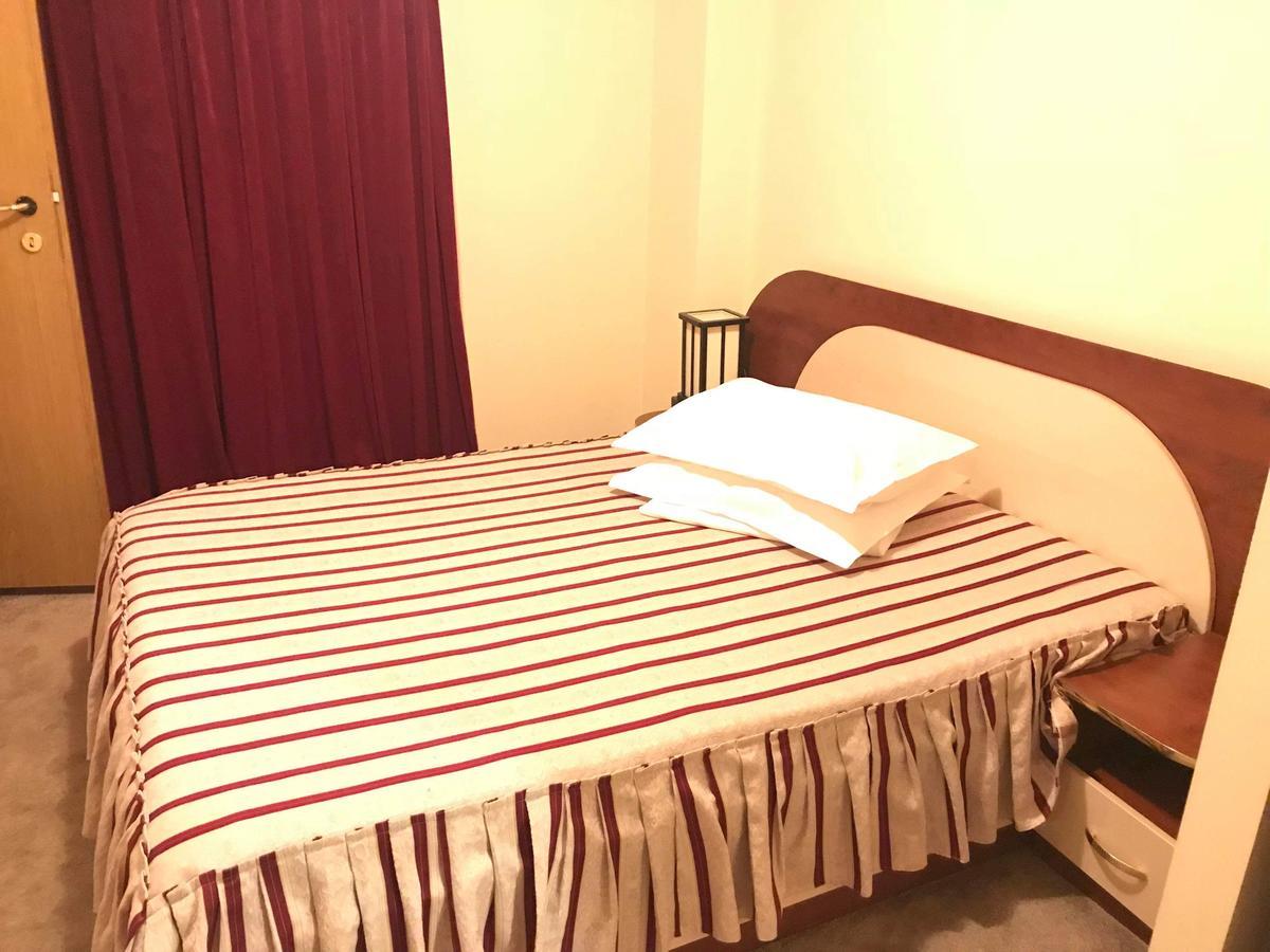Târgu Jiu Hotel Palace מראה חיצוני תמונה